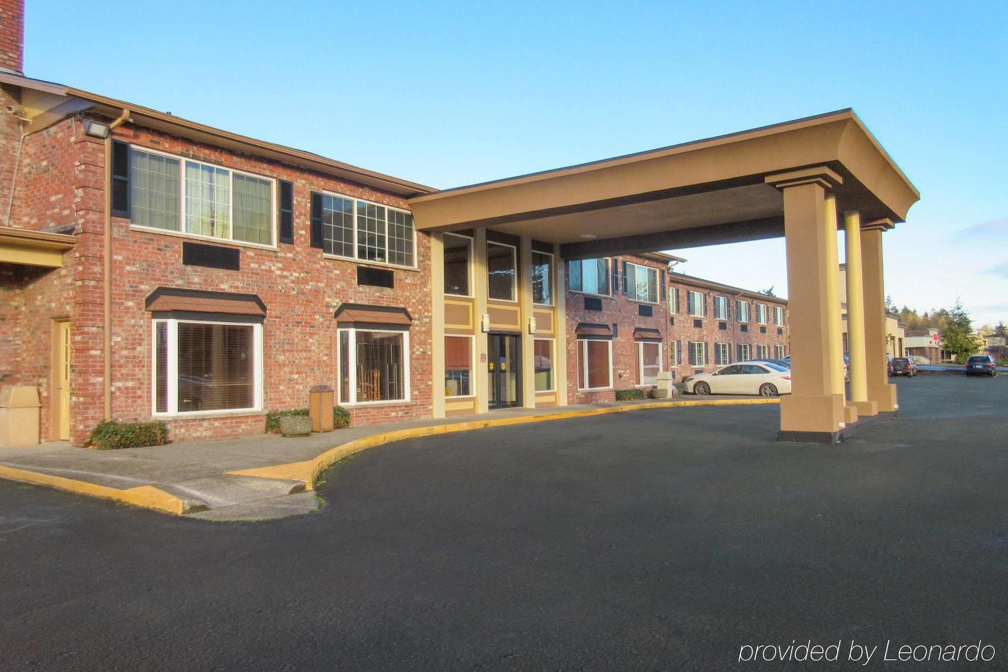 Clarion Inn Near Jblm Tacoma Exterior photo